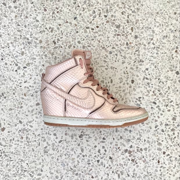 Nike Dunk Sky Hi SP liquid gold