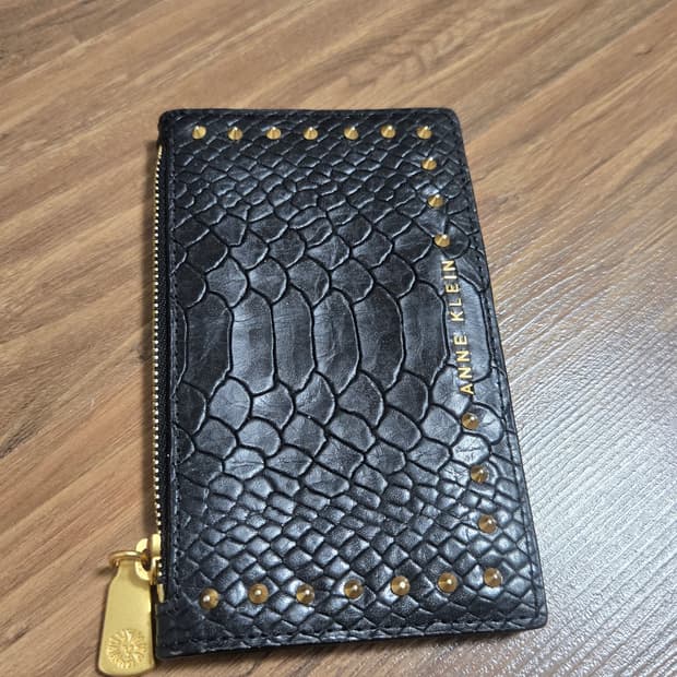 Anne Klein 앤클라인의 악어가죽 지갑 [정품]