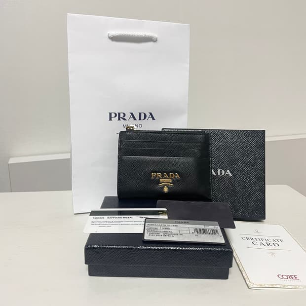 프라다 사피아노 지퍼 카드지갑 풀세트