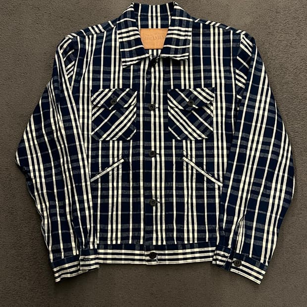 아웃스탠딩 체커 셔츠형 트러커 자켓 처분 