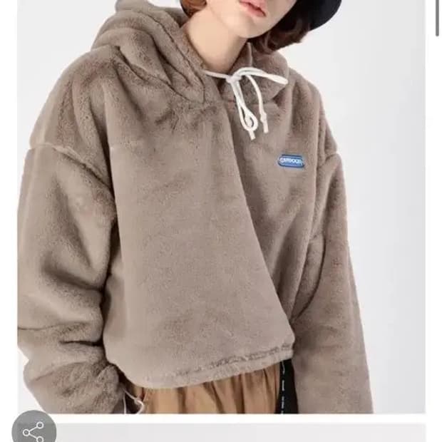 아웃도어프로덕츠 퍼 크롭 후드