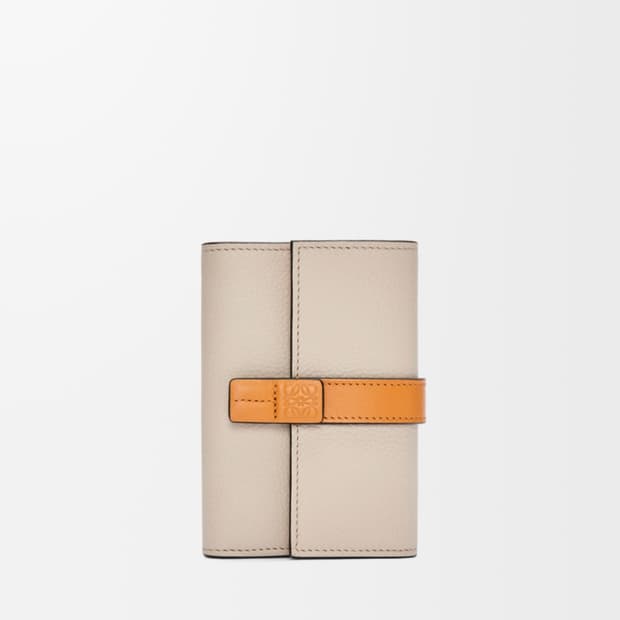 Loewe Small vertical wallet 