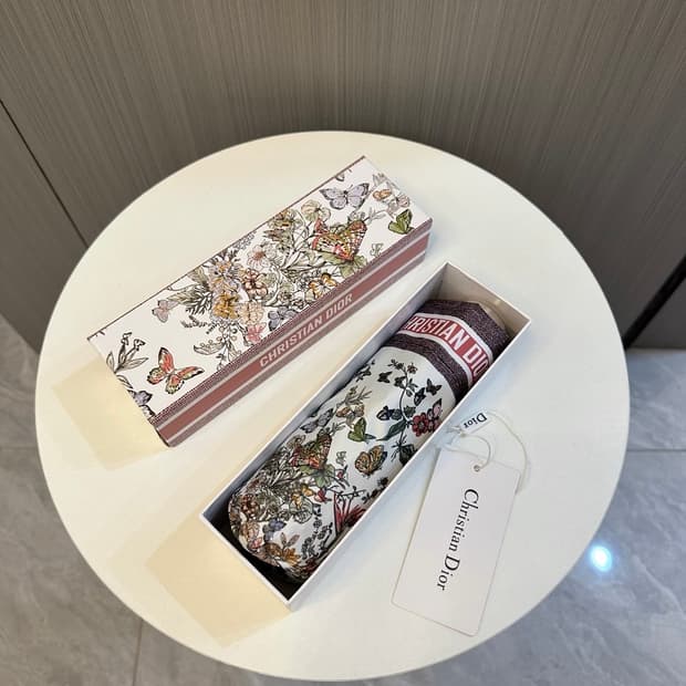 디올 5단 초경량 나비문양 양우산 레드
