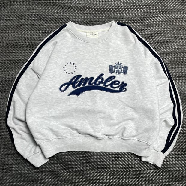 엠블러 빅로고 크롭 스웻 맨투맨 그레이o 5292