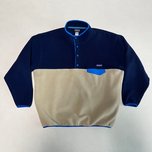 파타고니아 신칠라 네이비/베이지