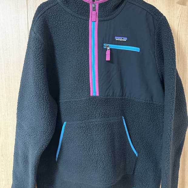 파타고니아 레트로 풀오버 반집업 L