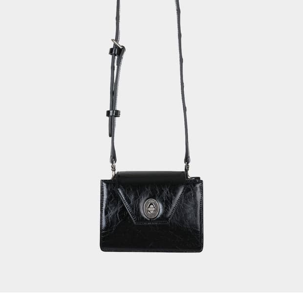 키시닝 여권백 트래블백 블랙 새제품