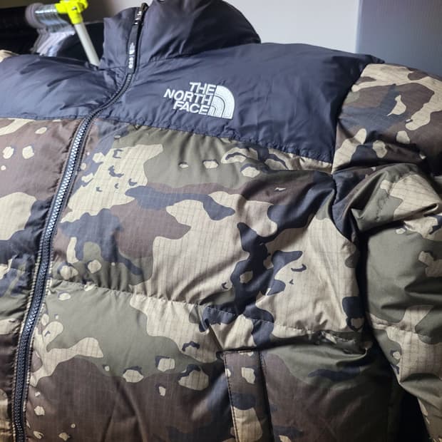 노스페이스 우드랜드 카모 눕시 패딩 2XL