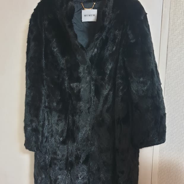 [여성] MUMUM 블랙 밍크 코트 88cm
