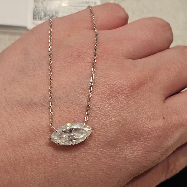 5캐럿 모이사나이트 마퀴즈컷 목걸이