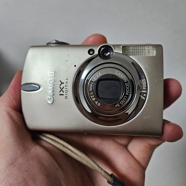 캐논 IXY 700 / IXUS 750 익시700 디카 디지털카메라