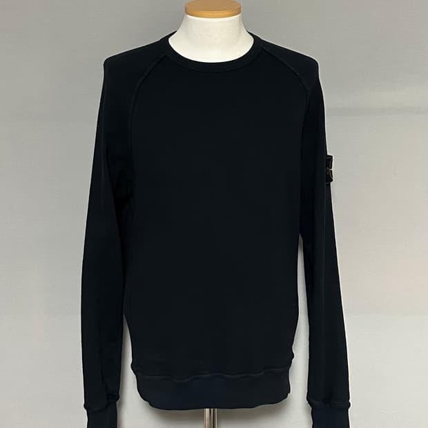 스톤아일랜드 맨투맨 