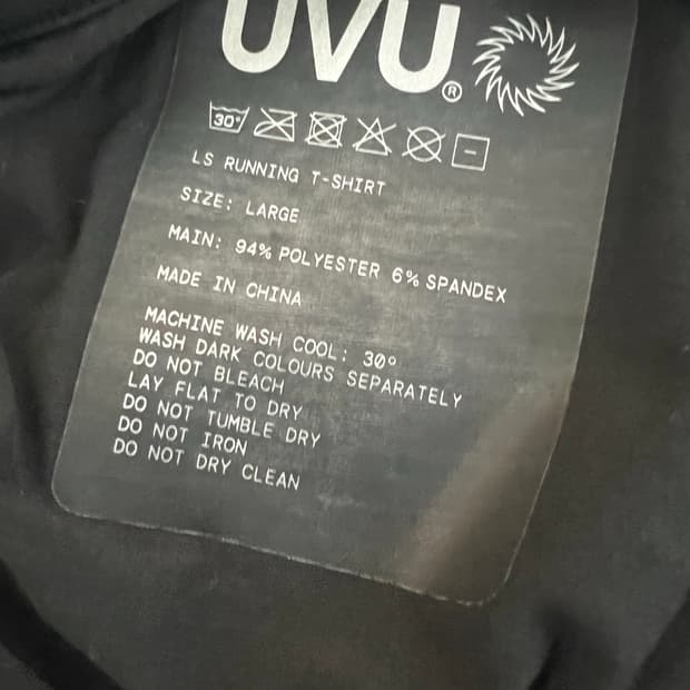 UVU running top