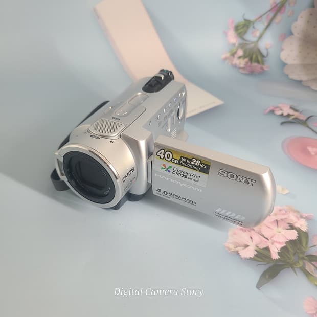소니 핸디캠 DCR-SR200 40GB (빈티지 캠코더)