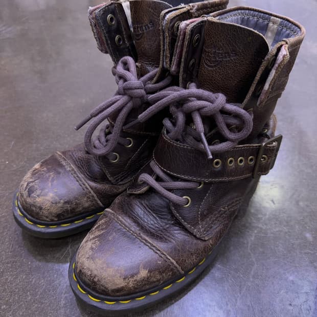 닥터마틴 트라이엄프 버클 워크 부츠 250