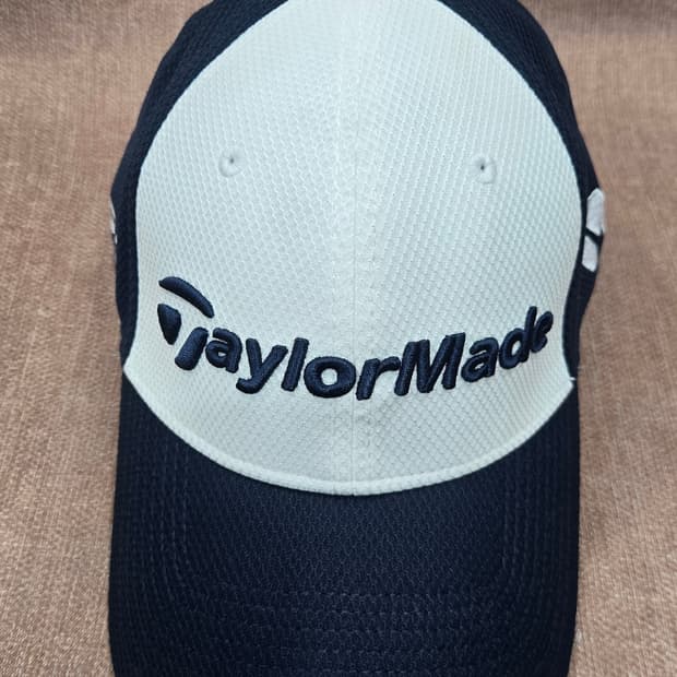 테일러메이드 뉴에라 투어 39THIRTY 케이지싸이즈S-M