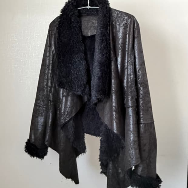 V kei black fur drape jacket 