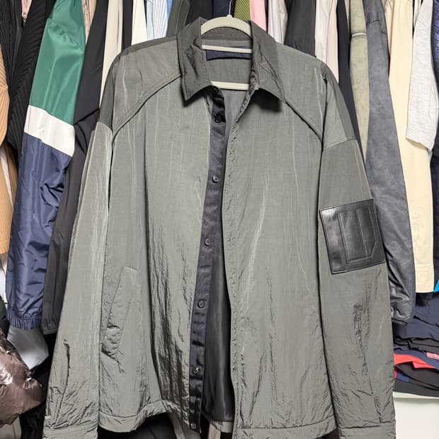 [48] 준지 22fw 패딩 셔츠 그레이