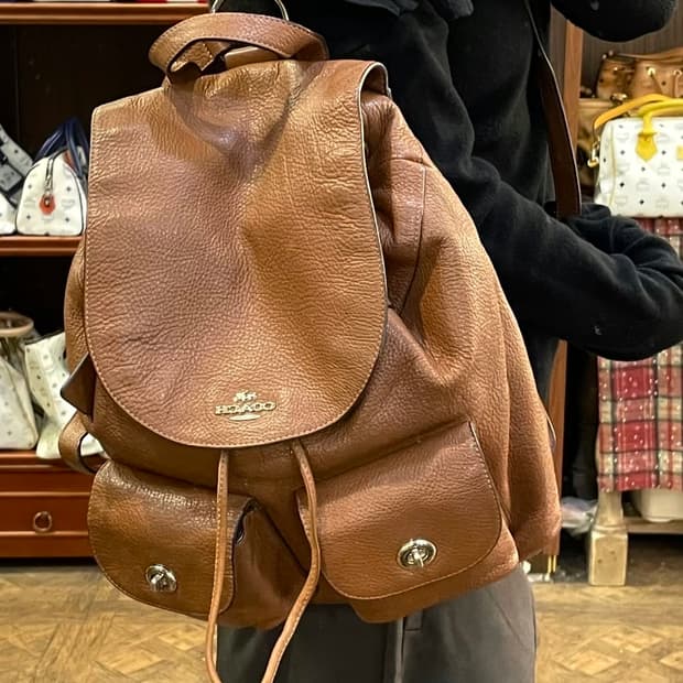 90s coach 코치 페블가죽 올레더 빌리 백팩 카멜브라운