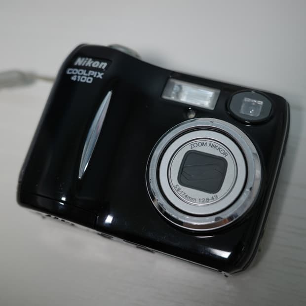 니콘 쿨픽스 4100 Nikon COOLPIX 블랙 디카