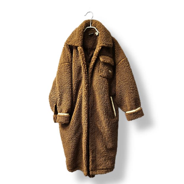 아디다스 쉐르파 롱 뽀글이 자켓 브라운