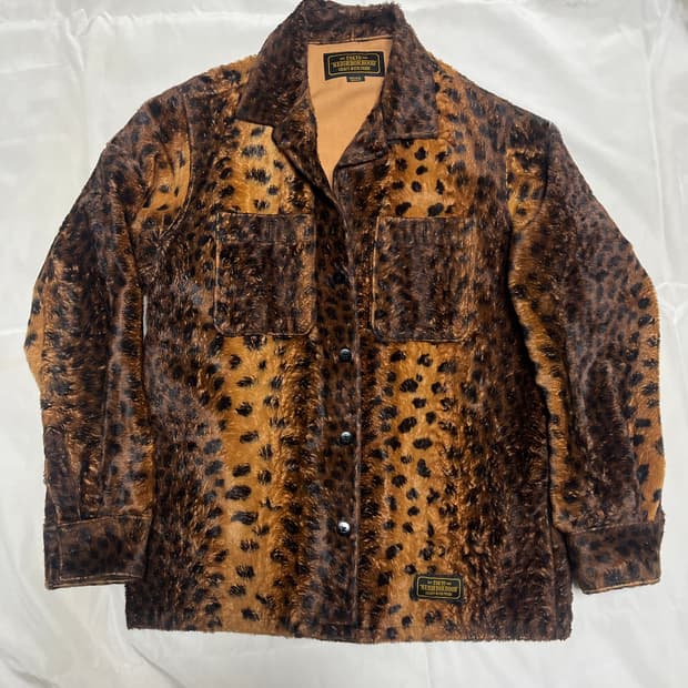 Neighborhood leopard shirts