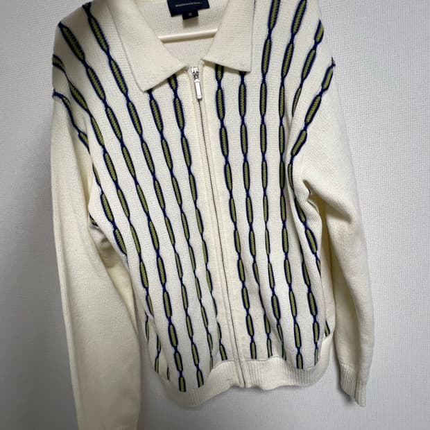 디스이즈네버뎃 집업 S