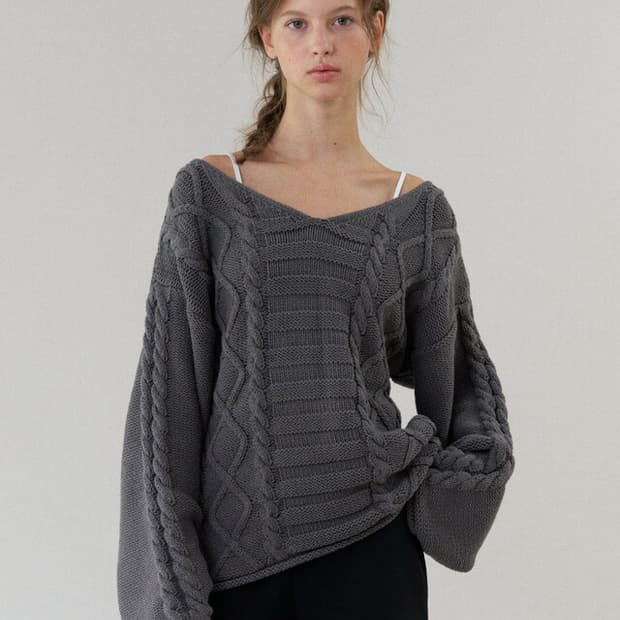 (택달린새상품) 헤더먼트 헤리티지 케이블 브이넥 니트 차콜