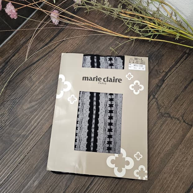 Marie Claire Paris 패턴 스타킹