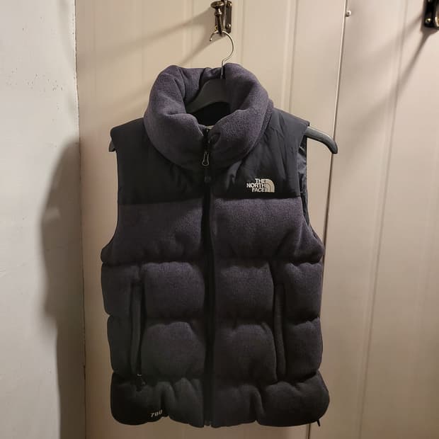 노스페이스 700 눕시 패딩조끼