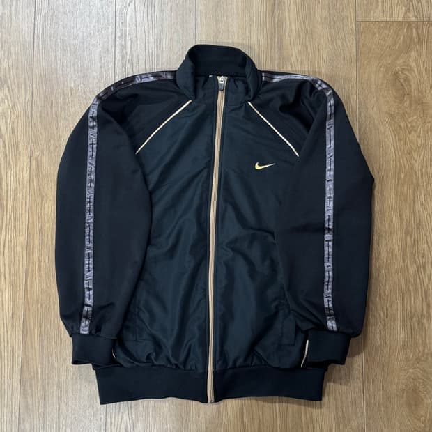 나이키 사이드로고 황금 져지 M