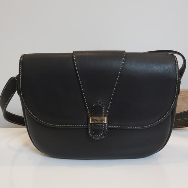 디올 CD로고 레더 숄더백