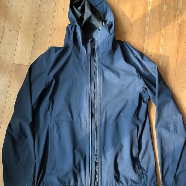유니클로 바람막이 자켓 네이비 L