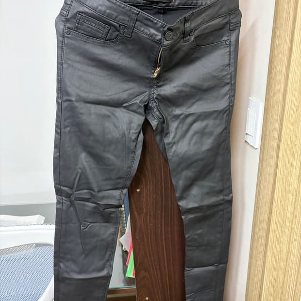 여자 코팅 스키니진