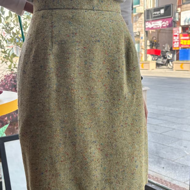 알본빈티지 L'est rose 미디 스커트