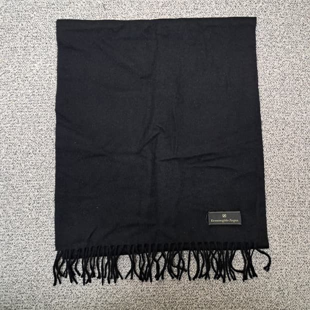 에르메네질도 제냐 캐시미어 블랙 머플러