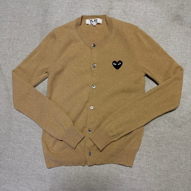 꼼데가르송 블랙 와펜 가디건