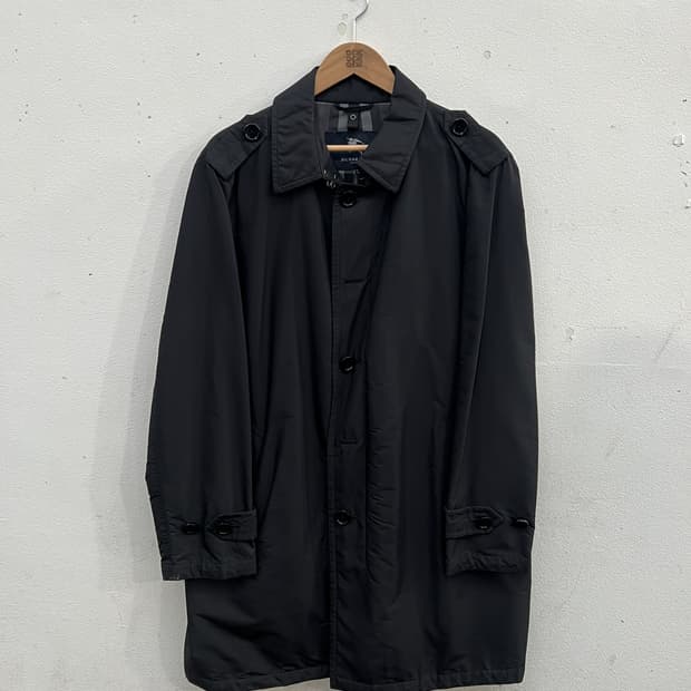 버버리 나일론 싱글버튼 코트 블랙 LL