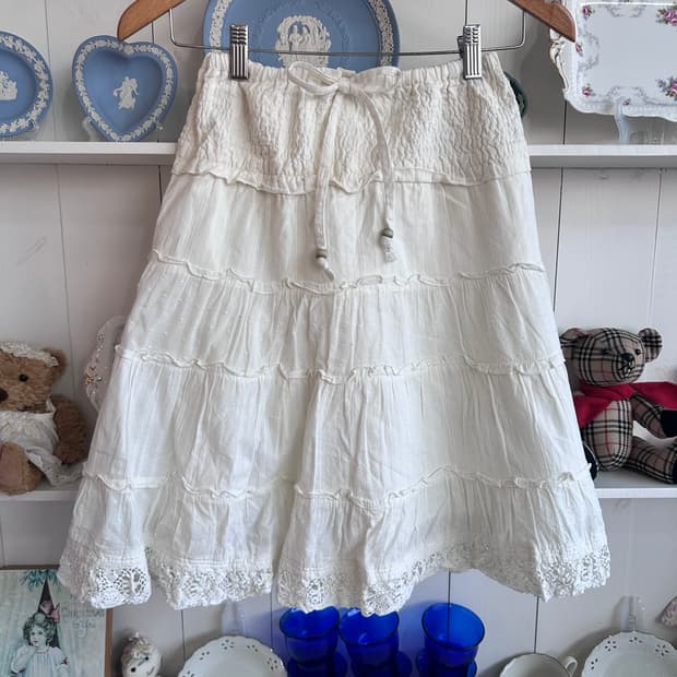 내추럴 코튼 레이스  스커트