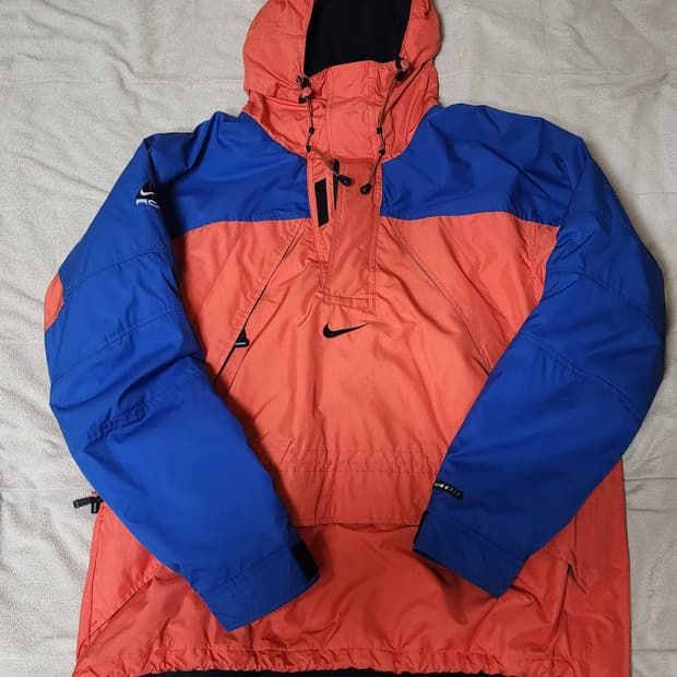 나이키 acg 아노락자켓 팝니다  / 사이즈 100~105