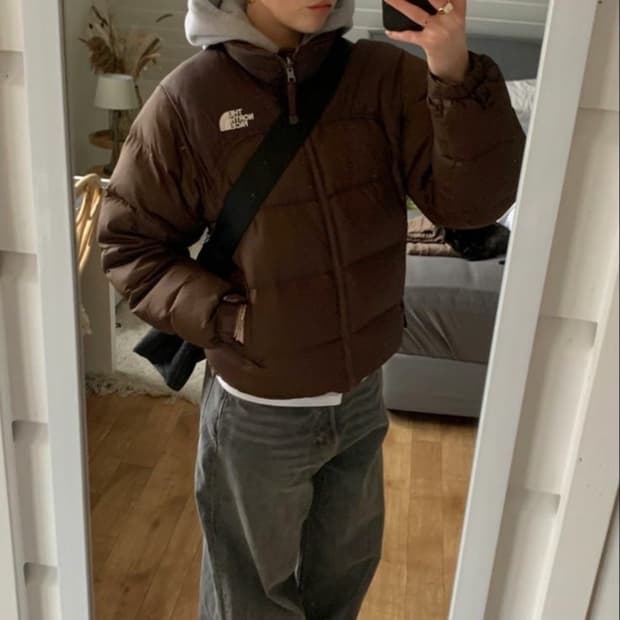 더 노스 페이스 화이트 라벨 노벨티 눕시 다운 재킷 코코아 브라운 (W)