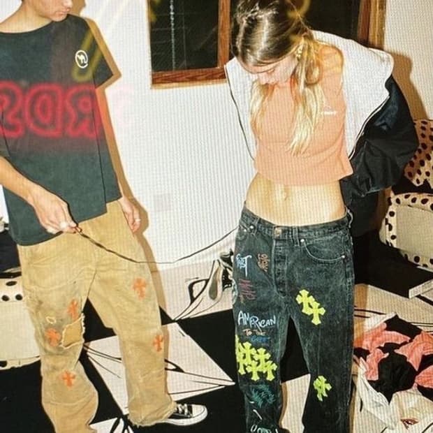 빈티지 카멜 where it's @ 반팔티