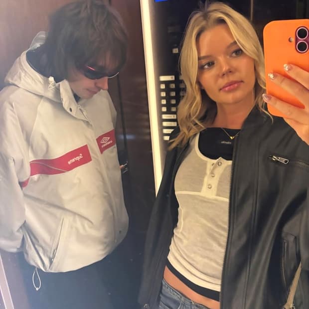 슈프림 x 엄브로 고어텍스 후드 자켓 25ss