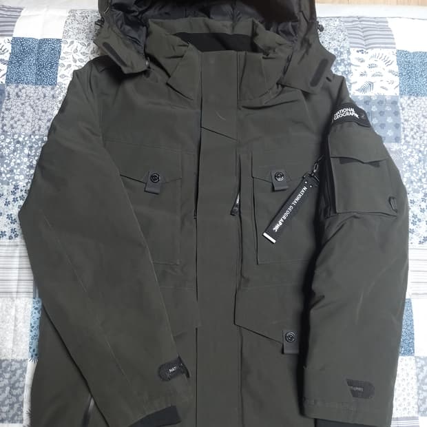 내쇼널지오그래픽 유틸리티 패딩자켓  L