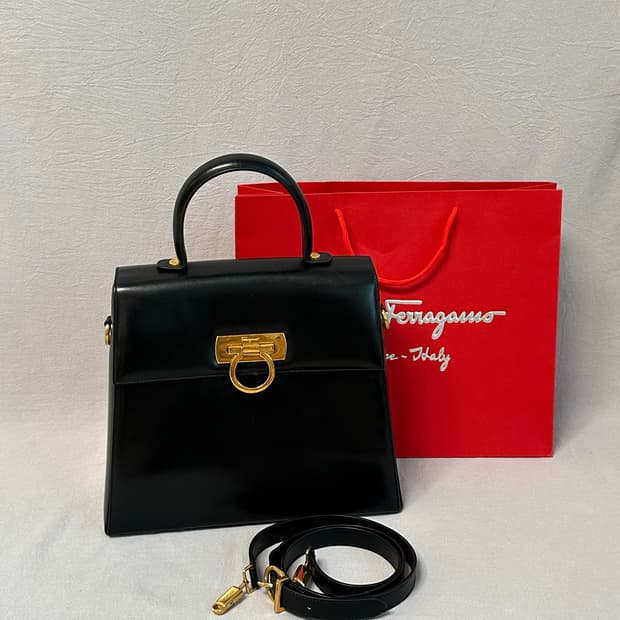 페라가모 간치니 켈리백 토트백 크로스백 차정원백 미디움