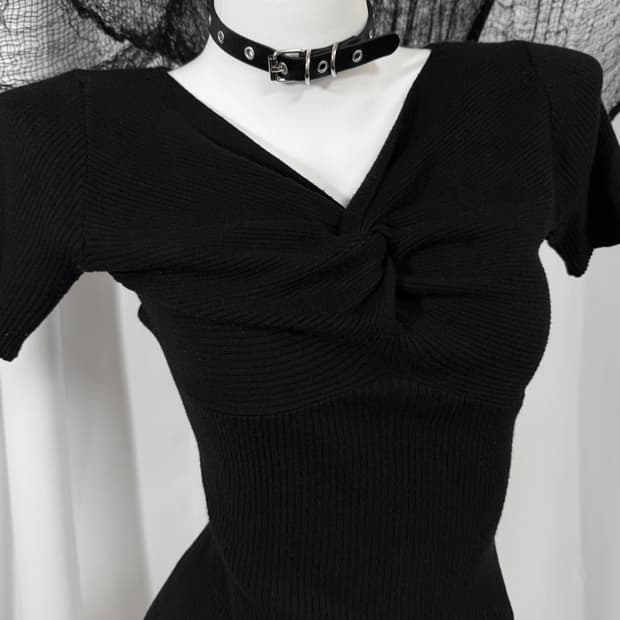 detail knit
