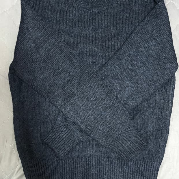 유니클로U 크루넥 니트 (네이비)