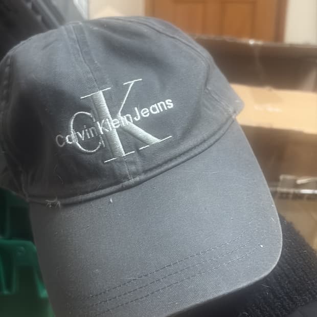 캘빈클라인모자