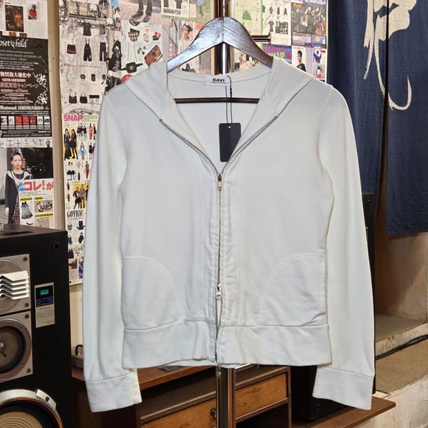 JPN 화이트 절개 라인 투웨이 후드집업