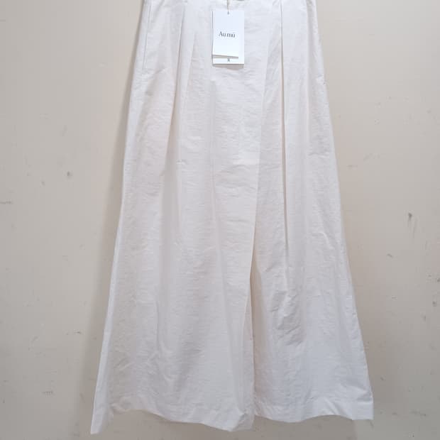 aumuu 오뮤 아이보리색 와이드팬츠 